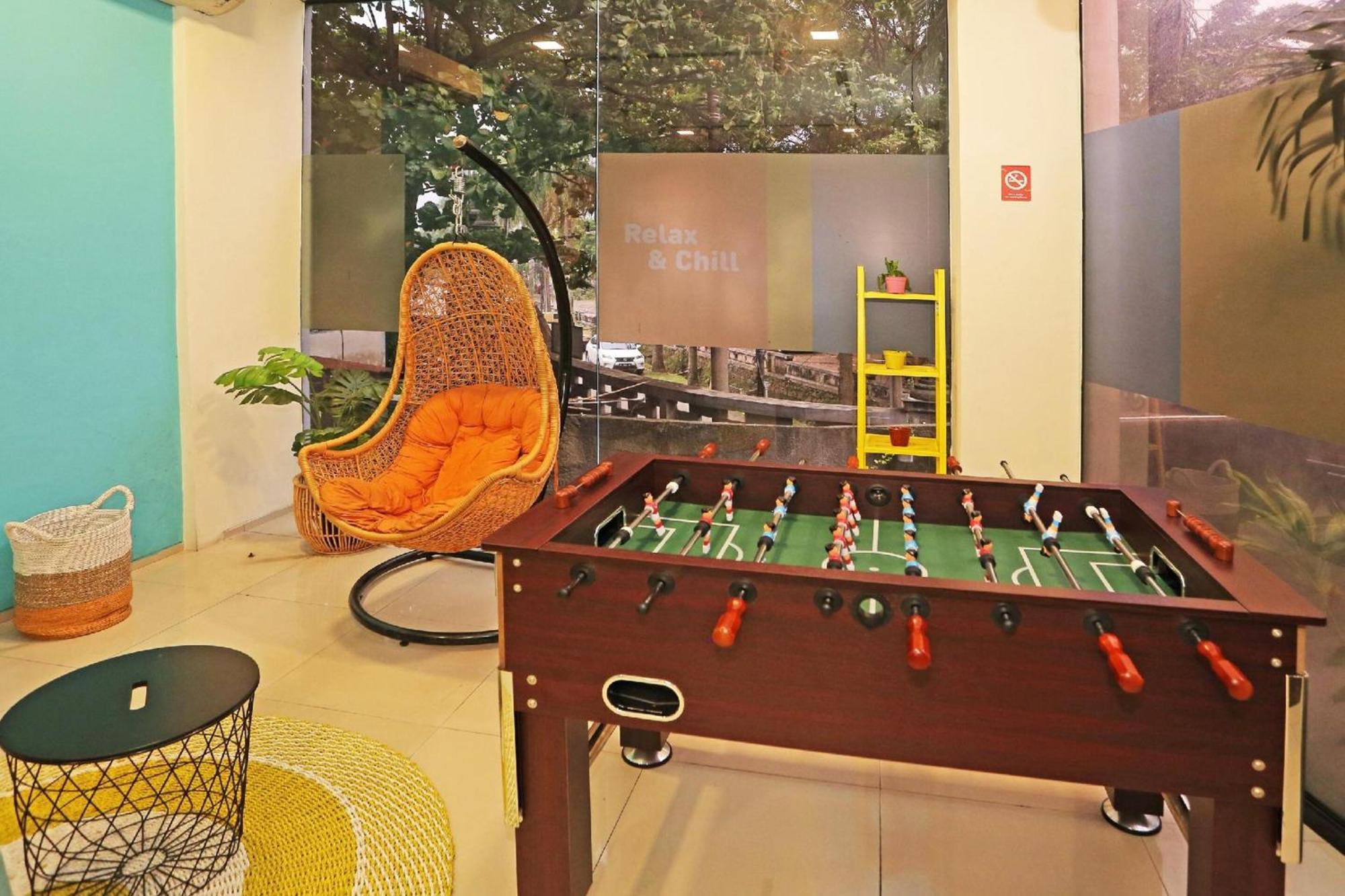 Super Oyo Townhouse Oak Hotel Fiducia Serpong Zewnętrze zdjęcie
