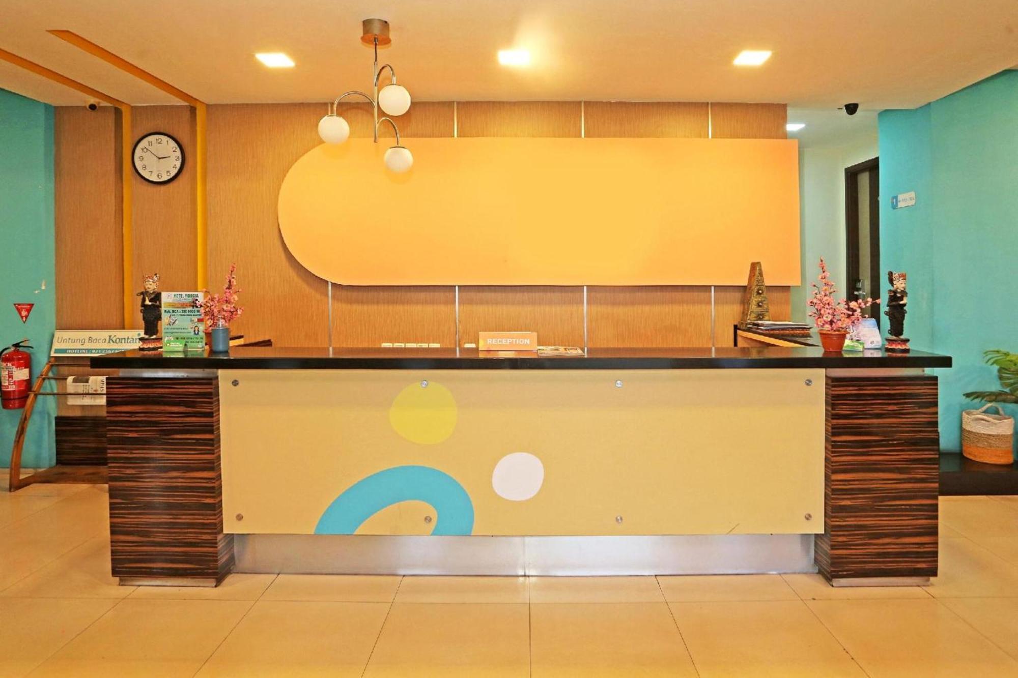 Super Oyo Townhouse Oak Hotel Fiducia Serpong Zewnętrze zdjęcie