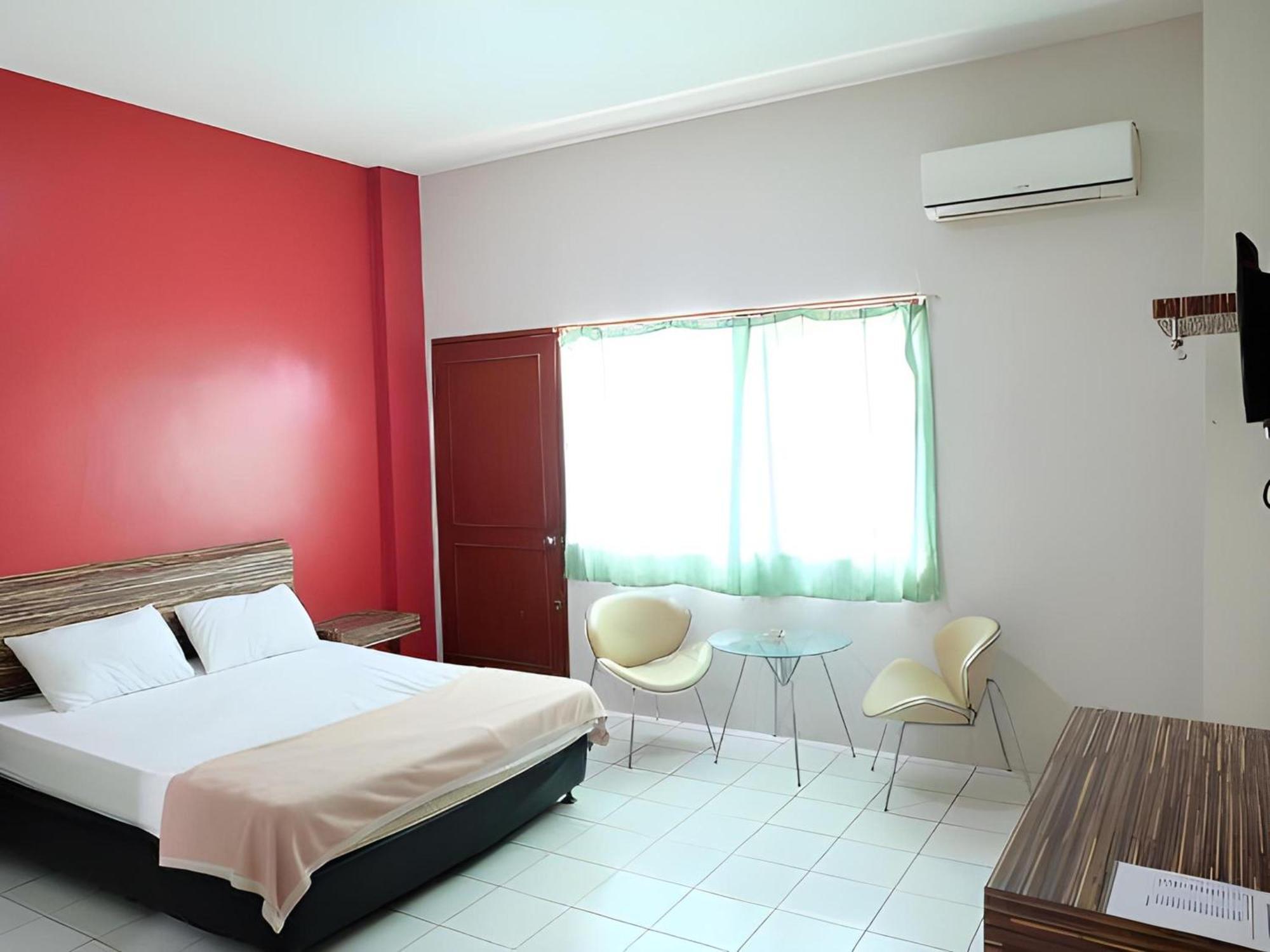 Super Oyo Townhouse Oak Hotel Fiducia Serpong Zewnętrze zdjęcie