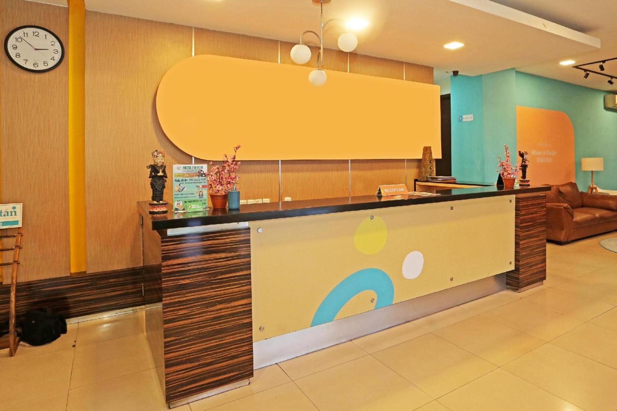 Super Oyo Townhouse Oak Hotel Fiducia Serpong Zewnętrze zdjęcie